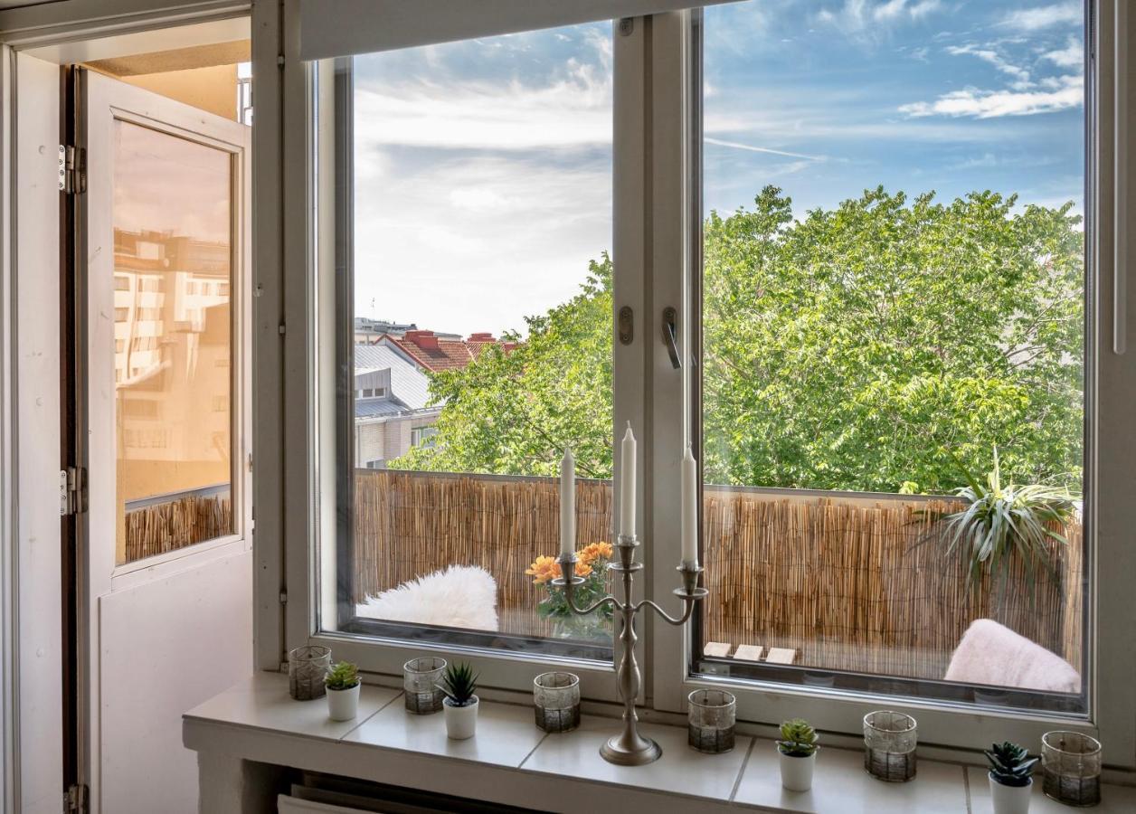 Excellent Downtown Location & City Rooftop Views Turku Bagian luar foto