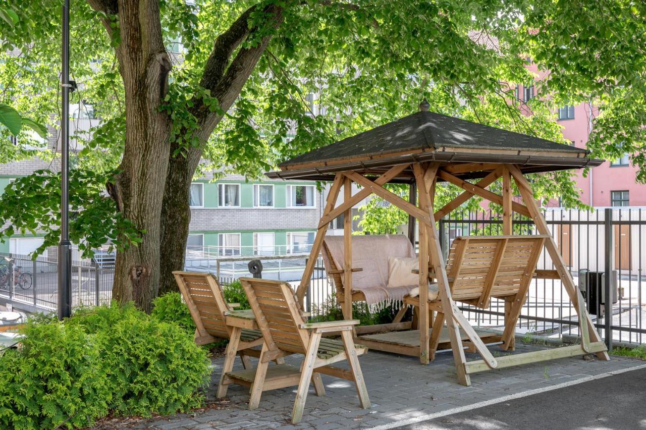 Excellent Downtown Location & City Rooftop Views Turku Bagian luar foto